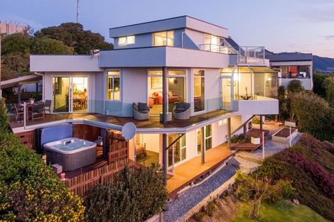 Photo of property in 346 Princes Drive, Britannia Heights, Nelson, 7010