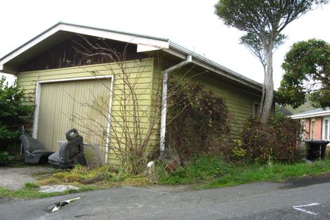 Photo of property in 1 Hellyer Street, Macandrew Bay, Dunedin, 9014