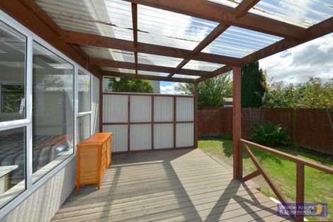 Photo of property in 1/104 Yaldhurst Road, Sockburn, Christchurch, 8042