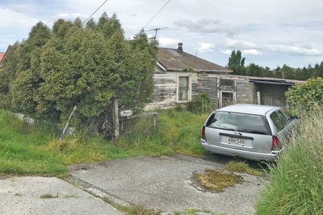 Photo of property in 235 Clyde Street, Balclutha, 9230