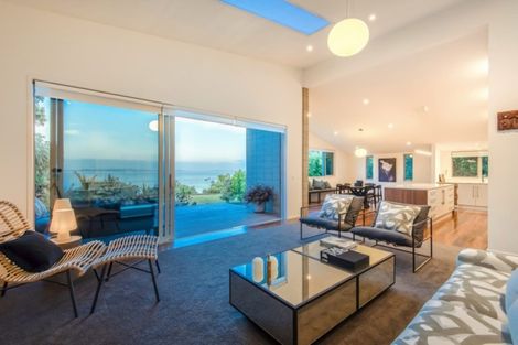 Photo of property in 98 Clovelly Road, Bucklands Beach, Auckland, 2012