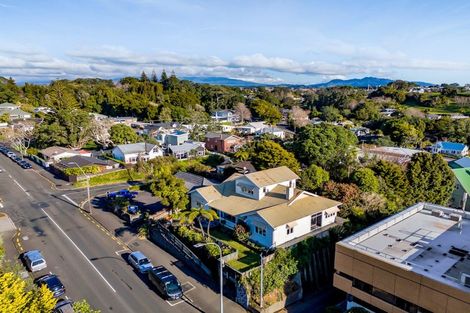 Photo of property in 98 Liardet Street, New Plymouth, 4310