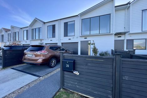 Photo of property in 20 Owen Chapman Drive, Red Beach, 0932