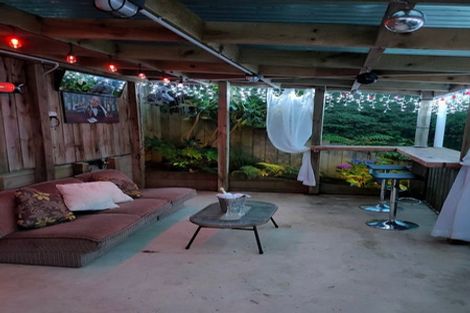 Photo of property in 295 Main Road, Tawa, Wellington, 5028