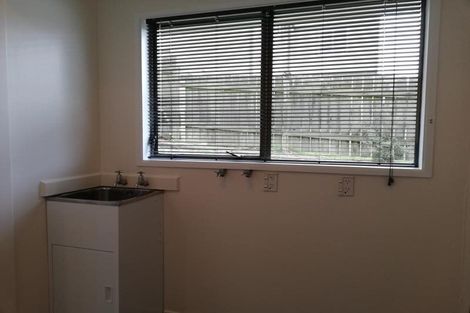 Photo of property in 105 Thurleigh Grove, Karori, Wellington, 6012