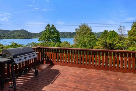 Photo of property in 50 Okareka Loop Road, Lake Okareka, Rotorua, 3076