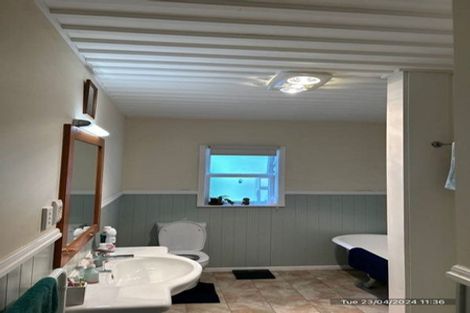 Photo of property in 103 Newman Road, Eketahuna, 4900