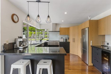 Photo of property in 25 Carnmore Place, Torbay, Auckland, 0630