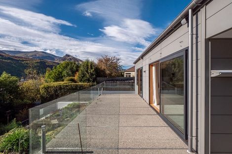 Photo of property in 11 Stafford Street, Arrowtown, 9302