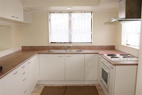 Photo of property in 13 Eroni Clarke Close, Flat Bush, Auckland, 2019