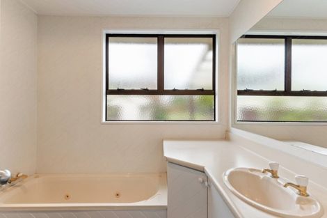 Photo of property in 122 Burwood Road, Burwood, Christchurch, 8083