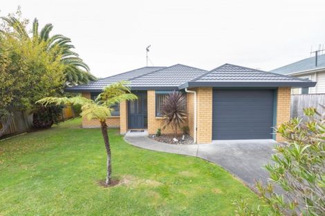 Photo of property in 6b Sunshine Avenue, Paraparaumu, 5032
