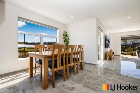 Photo of property in 48 Hillpark Drive, Pokeno, 2402