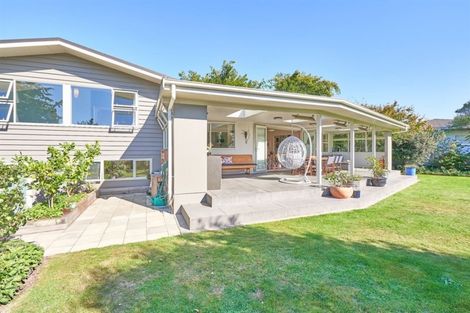 Photo of property in 34 Saint Albans Avenue, Hokowhitu, Palmerston North, 4410