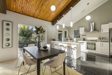 Photo of property in 25 Pemberton Avenue, Bayview, Auckland, 0629