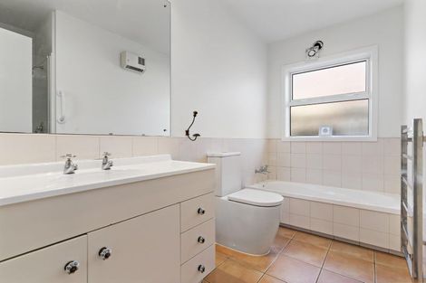 Photo of property in 22a Hazel Avenue, Mount Roskill, Auckland, 1041