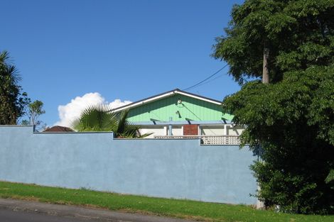 Photo of property in 155 Hutchinsons Road, Bucklands Beach, Auckland, 2014