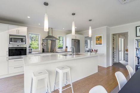 Photo of property in 14 Quiet Rise, Matakana, Warkworth, 0985