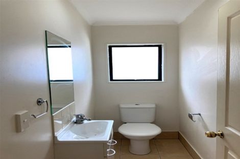 Photo of property in 99a Bolton Street, Blockhouse Bay, Auckland, 0600