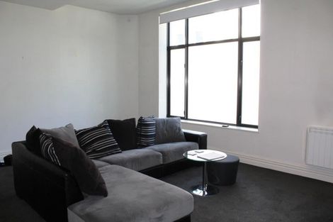 Photo of property in 2/49 Bond Street, Dunedin Central, Dunedin, 9016