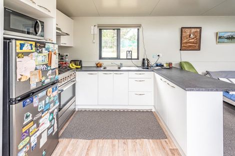 Photo of property in 44 Rangiora Street, Castlecliff, Wanganui, 4501