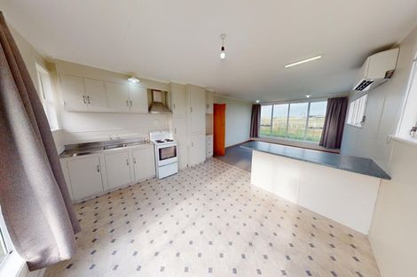 Photo of property in 56 Riddiford Road, Longburn, Palmerston North, 4475