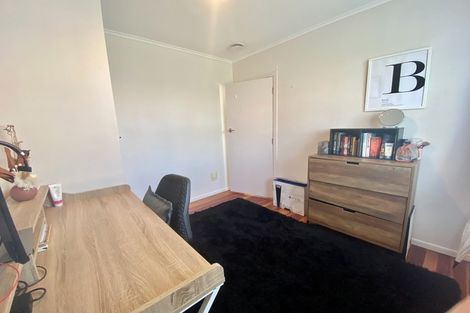 Photo of property in 2/3a Kakariki Avenue, Mount Eden, Auckland, 1024
