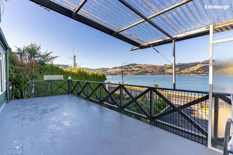 Photo of property in 241 Ravensbourne Road, Ravensbourne, Dunedin, 9022