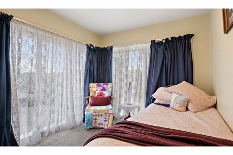 Photo of property in 60 Bournemouth Crescent, Aranui, Christchurch, 8061