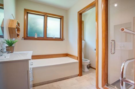 Photo of property in 2/4 Hudson Street, Bryndwr, Christchurch, 8053