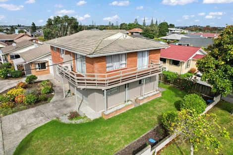 Photo of property in 18a Moenui Avenue, Orewa, 0931
