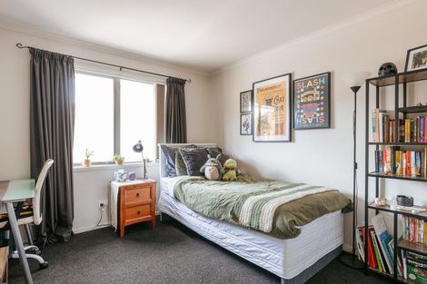 Photo of property in 56 Fairfax Crescent, Pyes Pa, Tauranga, 3112