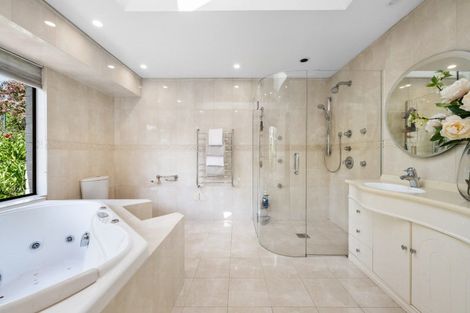 Photo of property in 349 Clifton Road, Whitford, Howick, 2571