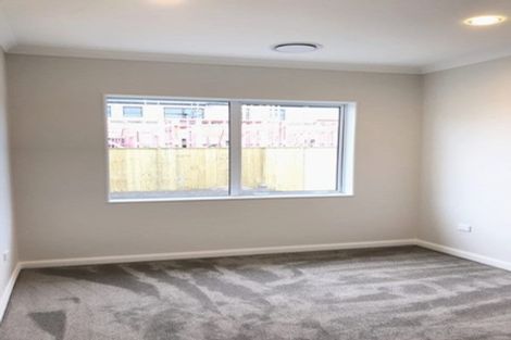 Photo of property in 32 Hikuawa Road, Flat Bush, Auckland, 2019