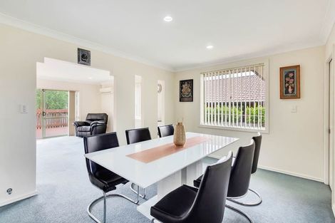 Photo of property in 12 Parkcrest Drive, Henderson, Auckland, 0612