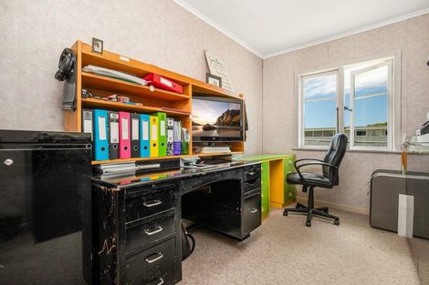 Photo of property in 131 Seabrook Avenue, New Lynn, Auckland, 0600