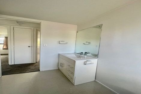 Photo of property in 1/160 Universal Drive, Henderson, Auckland, 0610