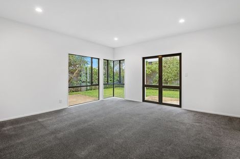 Photo of property in 117 Kotuku Crescent, Woolston, Christchurch, 8023