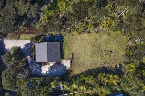 Photo of property in 33 Whaanga Road, Raglan, 3297