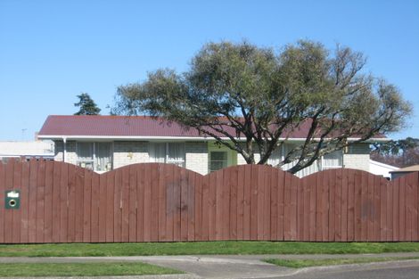 Photo of property in 40 Hinemoa Street, Levin, 5510