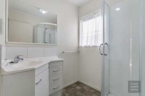 Photo of property in 3a Woodside Road, Manurewa, Auckland, 2102