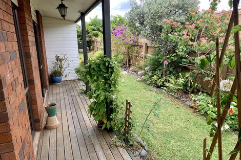 Photo of property in 11 Grey Street, Kawakawa, 0210