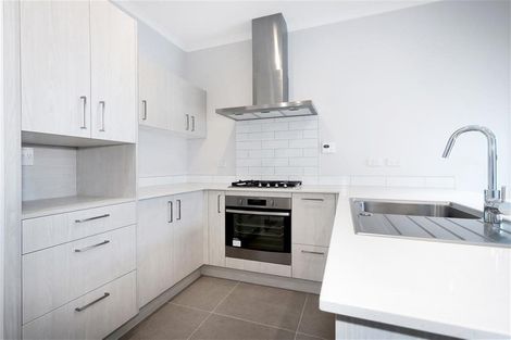 Photo of property in 21 Pukewhero Rise, Westgate, Auckland, 0614