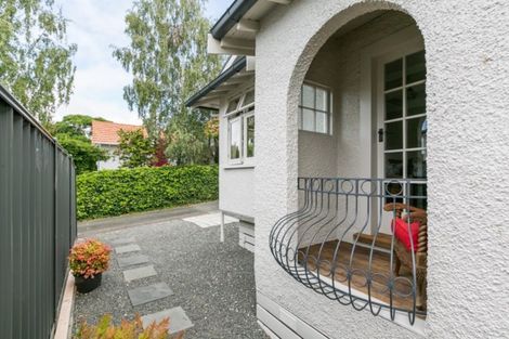 Photo of property in 28a Chambers Street, Havelock North, 4130