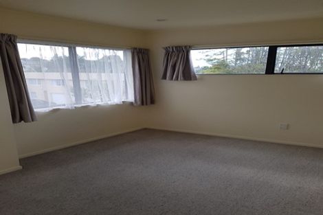 Photo of property in 24/24 Eastglen Road, Glen Eden, Auckland, 0602