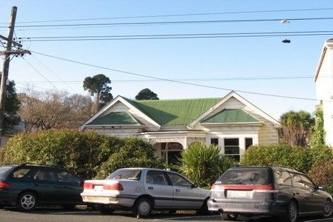 Photo of property in 591 Castle Street, North Dunedin, Dunedin, 9016