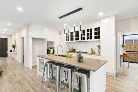 Photo of property in 21 Lisnoble Road, Flat Bush, Auckland, 2019