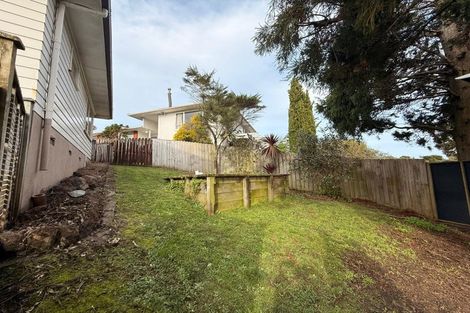 Photo of property in 28 Velma Road, Hillcrest, Auckland, 0627