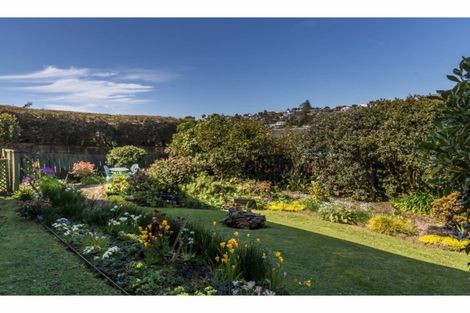 Photo of property in 2/3 Elgin Place, Red Beach, 0932