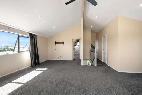 Photo of property in 50c Robinson Avenue, Holdens Bay, Rotorua, 3010
